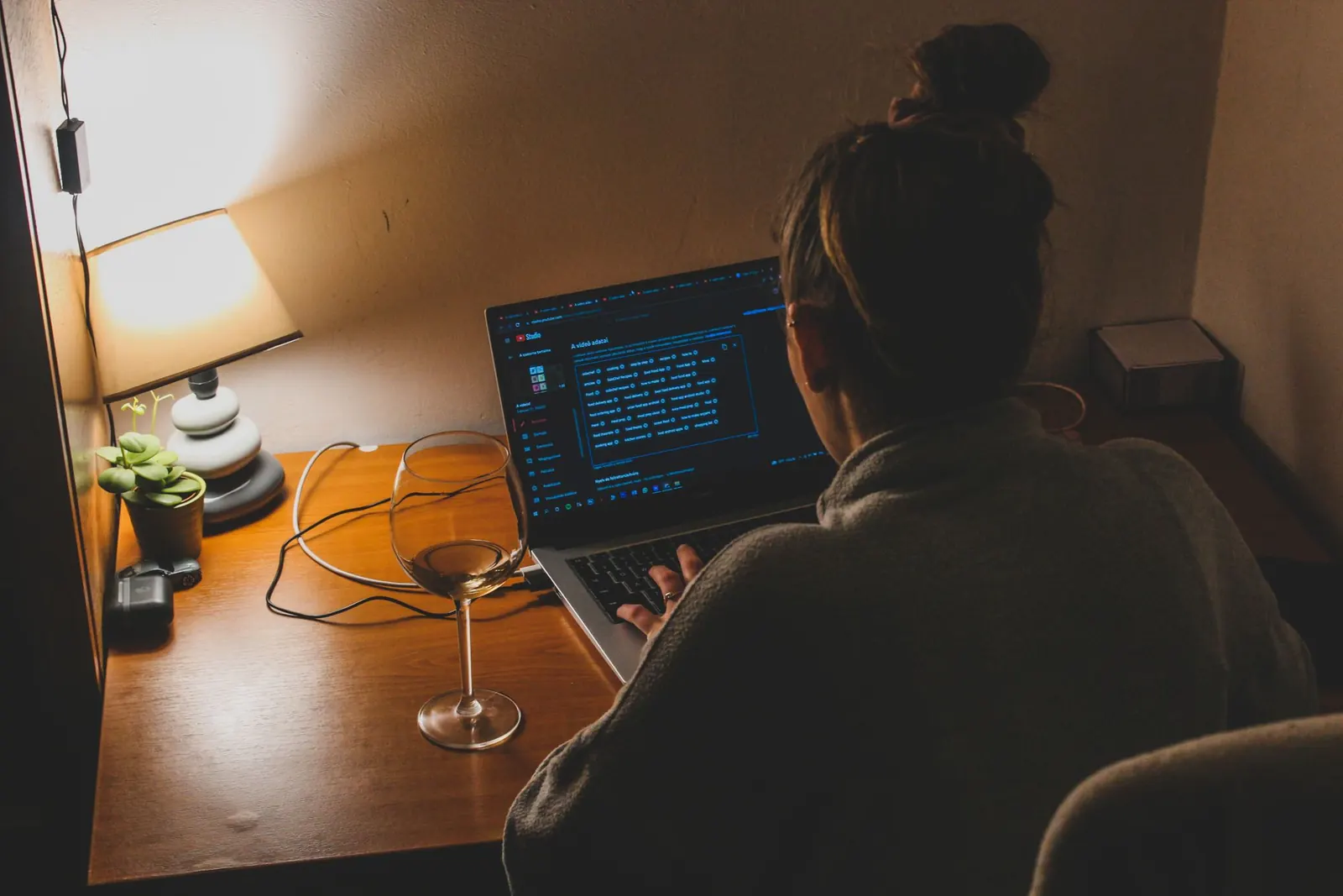 Deskonexio digitalaren politika enpresan: zer jaso behar duen eta nola egin